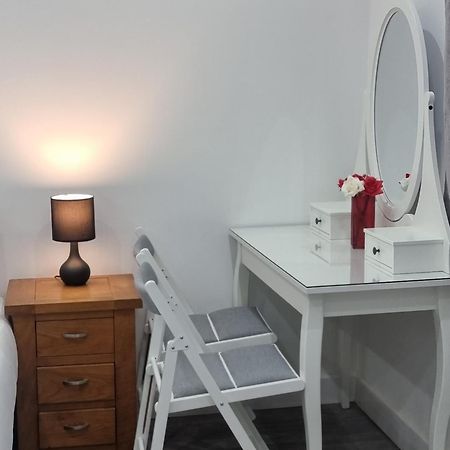 Brand New Studios In Harrow Extérieur photo