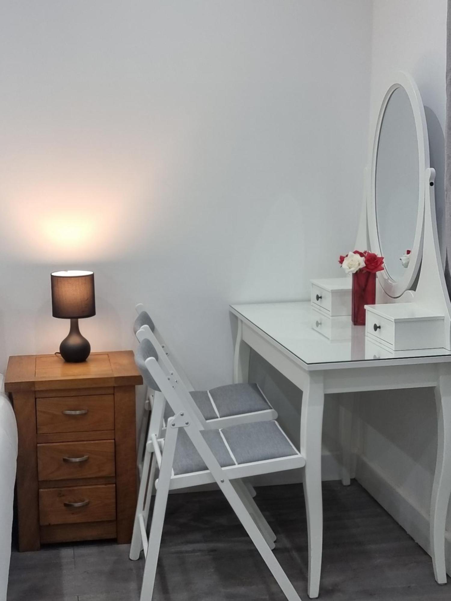 Brand New Studios In Harrow Extérieur photo