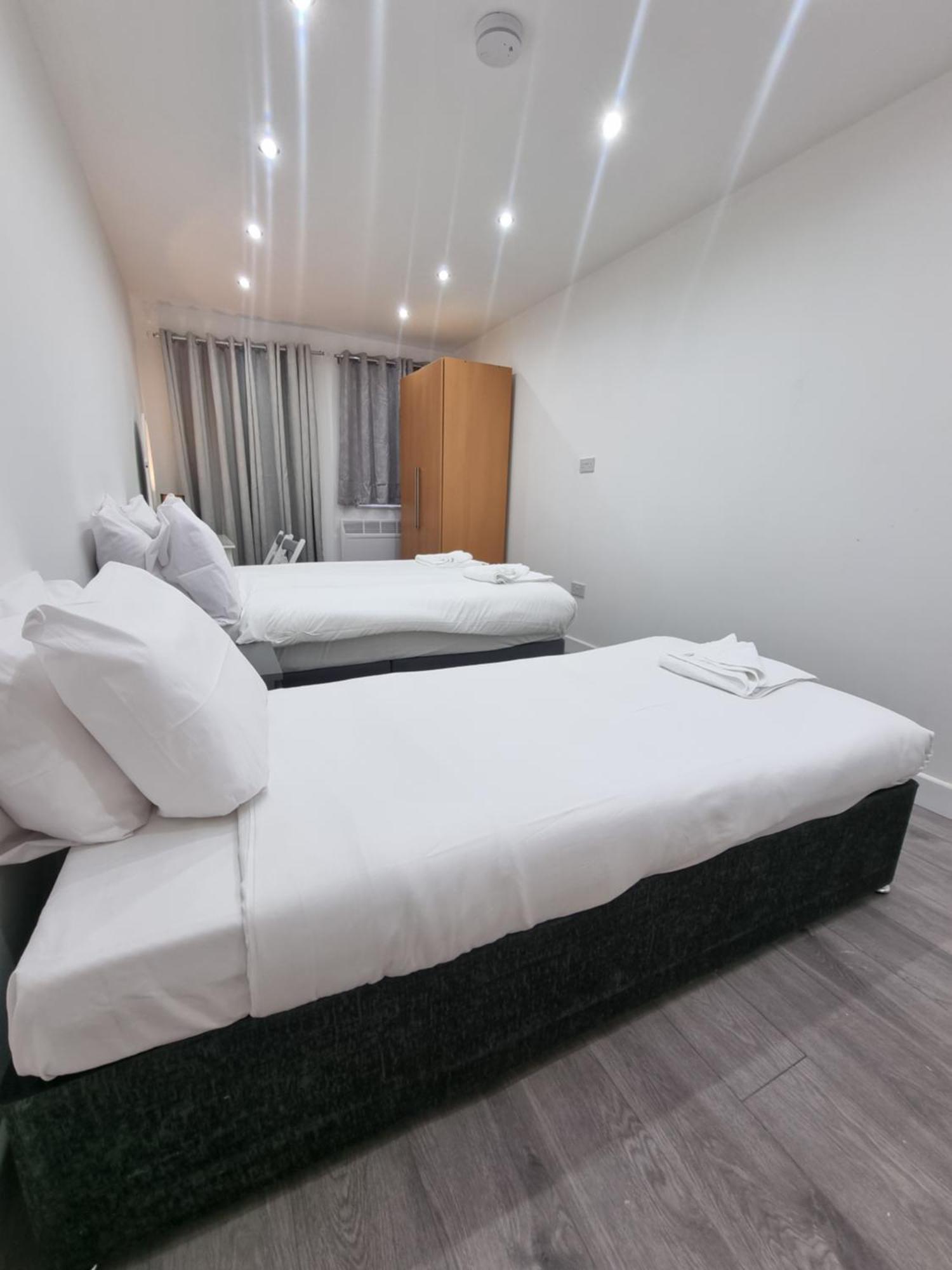 Brand New Studios In Harrow Extérieur photo