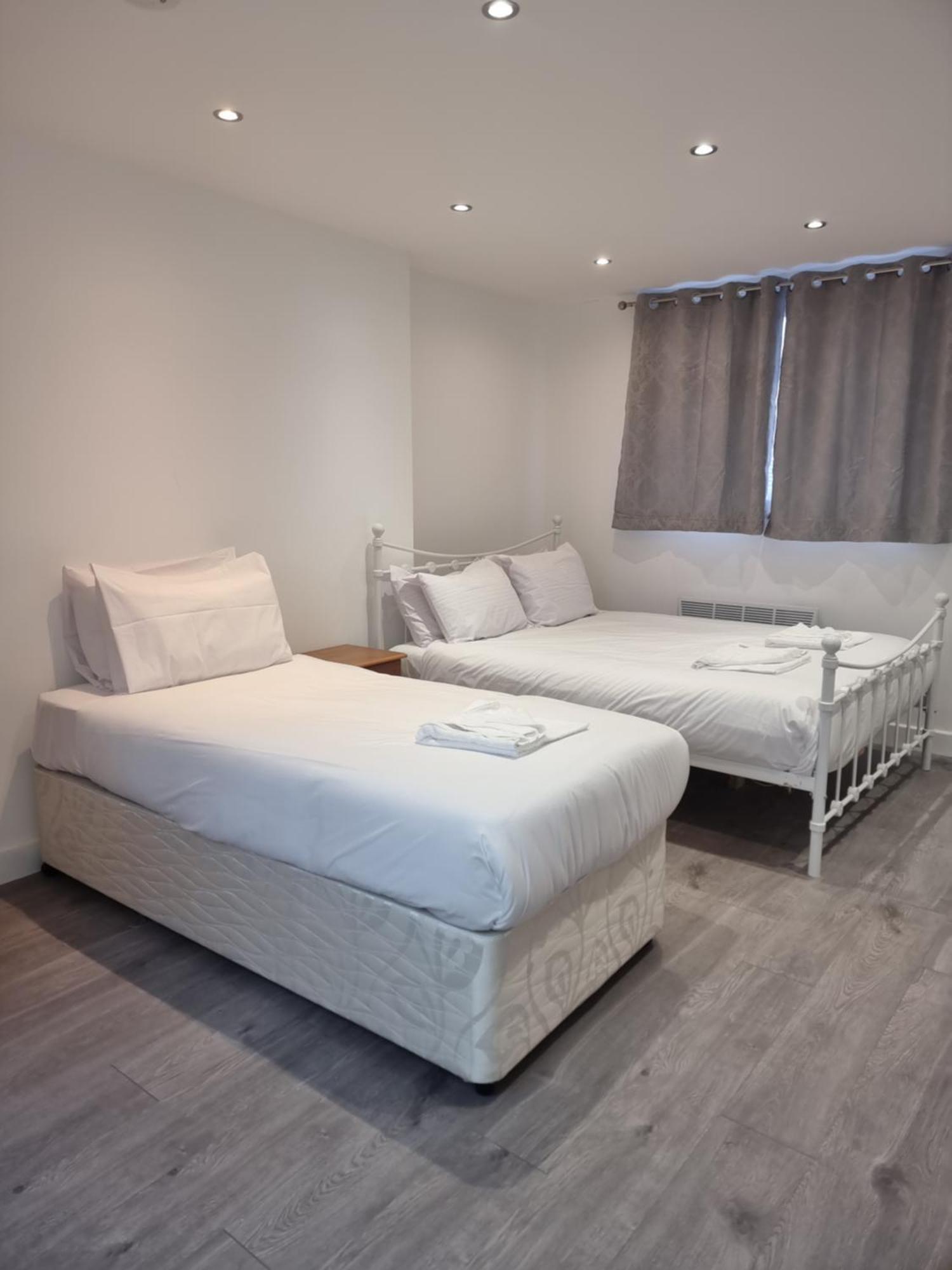 Brand New Studios In Harrow Extérieur photo