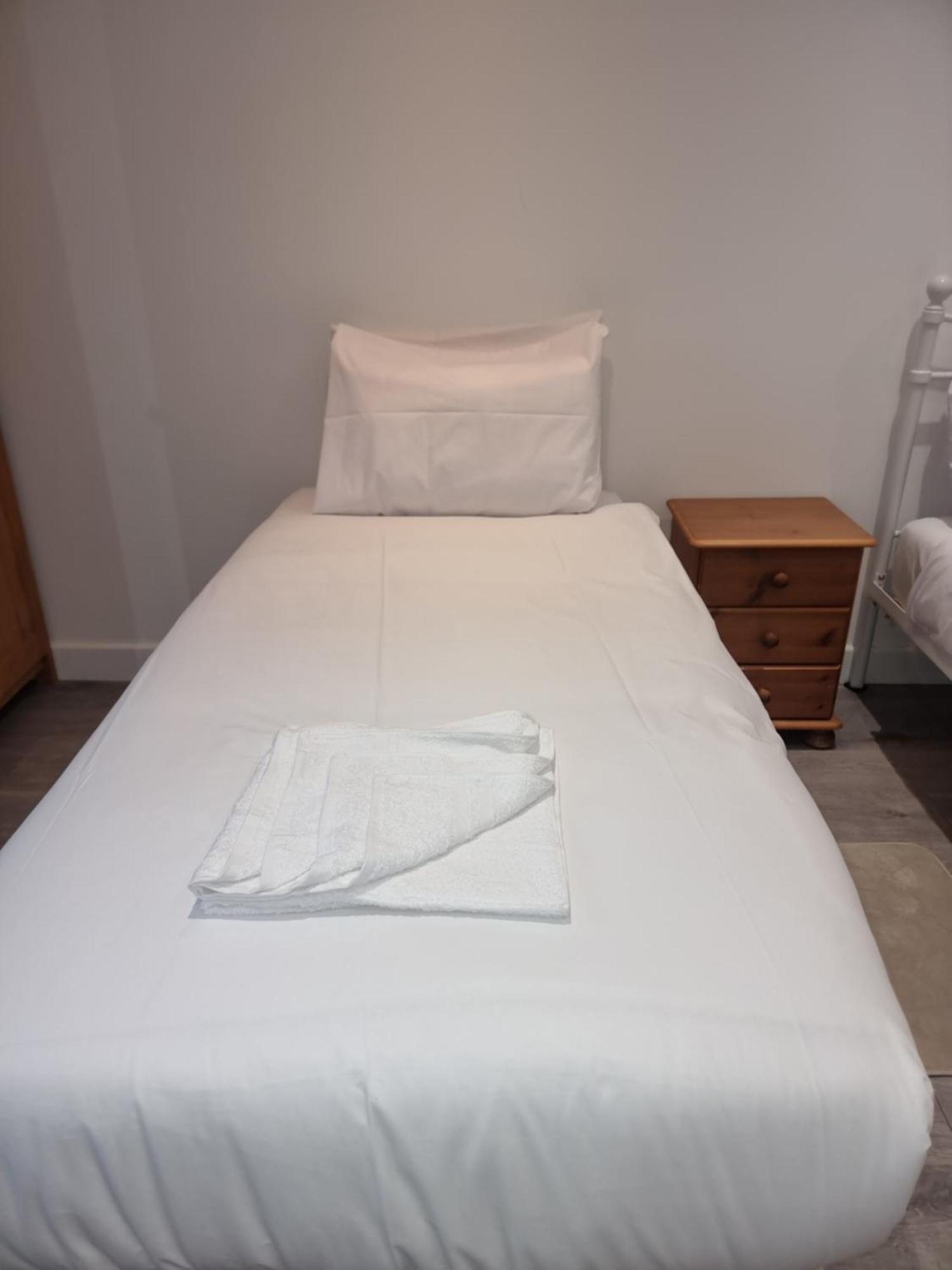 Brand New Studios In Harrow Extérieur photo
